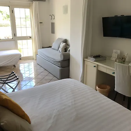 La Reginella 2* Капри