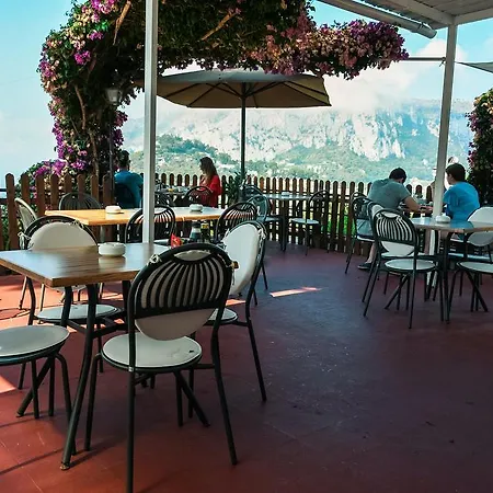 La Reginella Capri